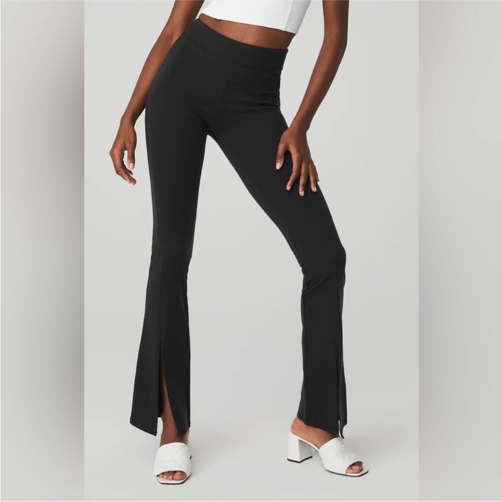 Alo Yoga, Flare Pants with Slit, XS